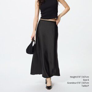 Uniqlo Satin Skirt - Black - Sz XS - NWT